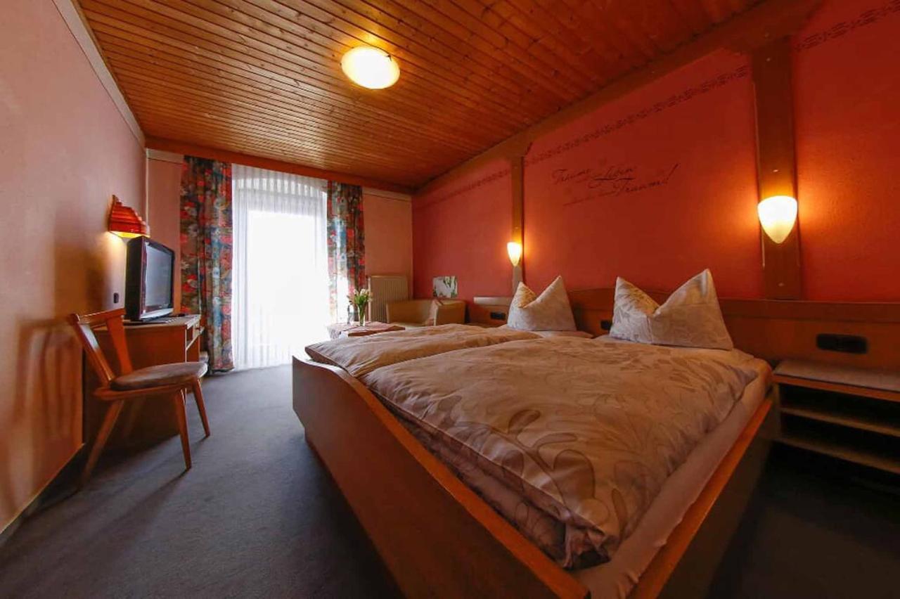 Gasthof-Metzgerei-Pension Schierlitz Rimbach  Luaran gambar